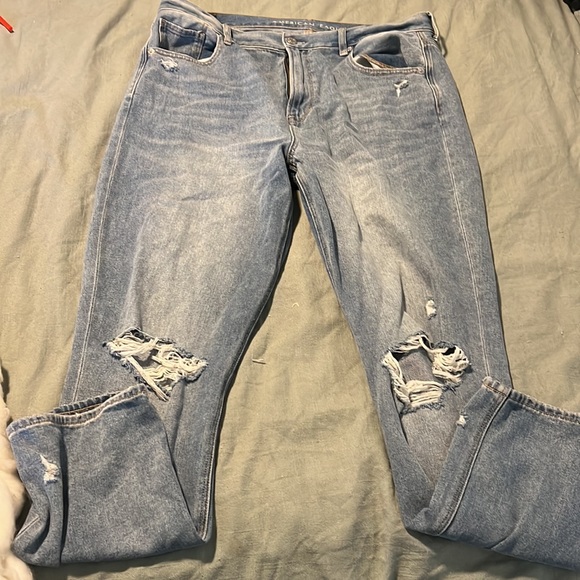 American Eagle Outfitters Denim - American Eagle Mom Jeans
